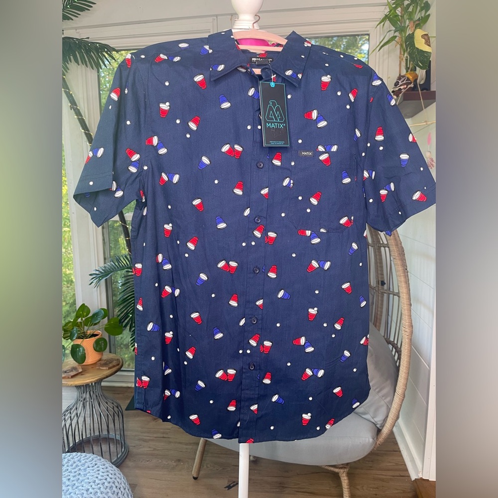 Matix Men's Navy Shirt with Red and Blue Pattern Beer Pong NWT medium